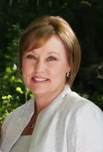 Linda Cason