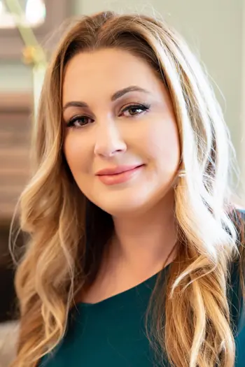 Tina Amirganian