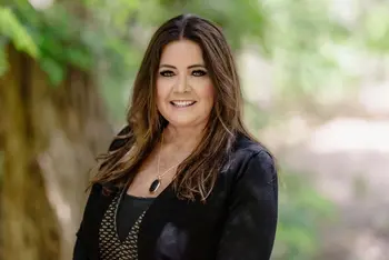 Anita Mora