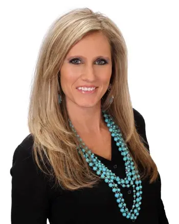 Laura Hogan