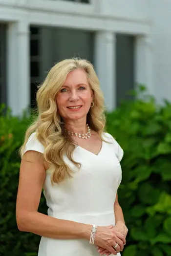 Tamara Comer
