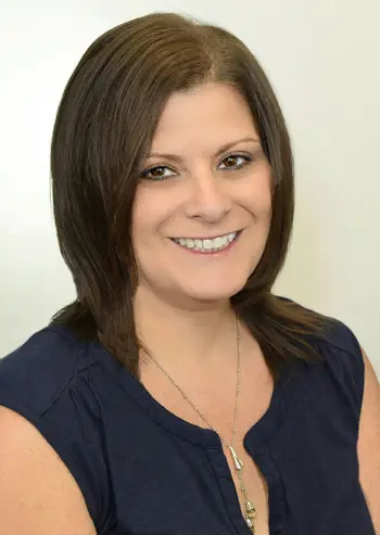 Robyn Thomas