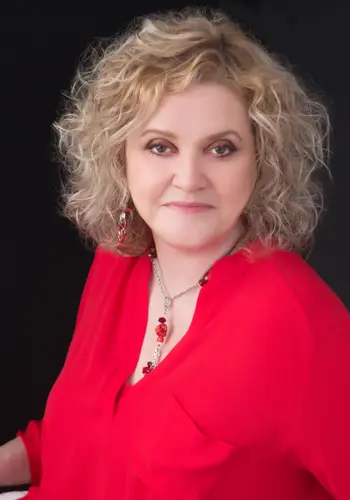 Linda Bradley