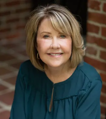 Linda Holland