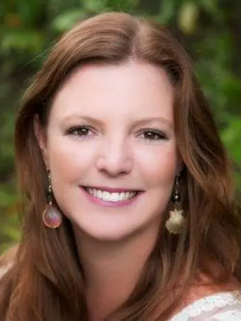 Lindsey King