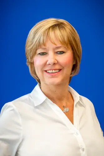 Tracy Bacon