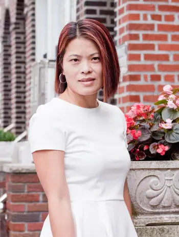 Cathy "Xing Yi" Li