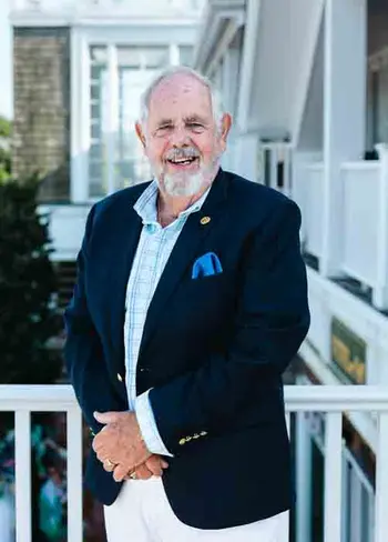 Thomas "Beau" Hulse