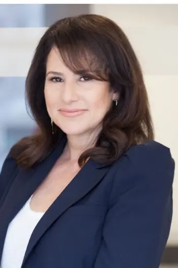 Lea Governale