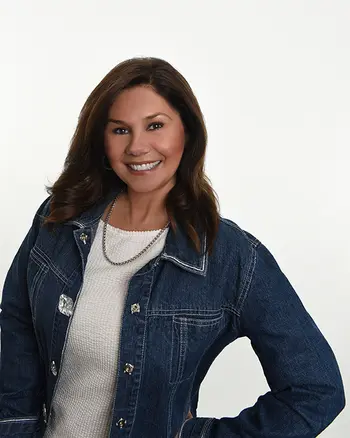 Lisa Bennett