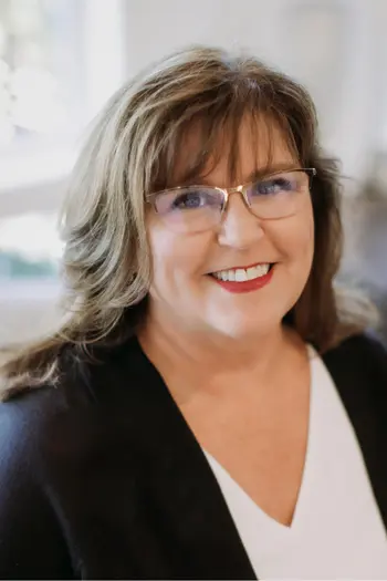 Robin Stucker