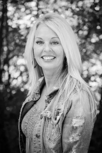 KRISTINE HENDERSON