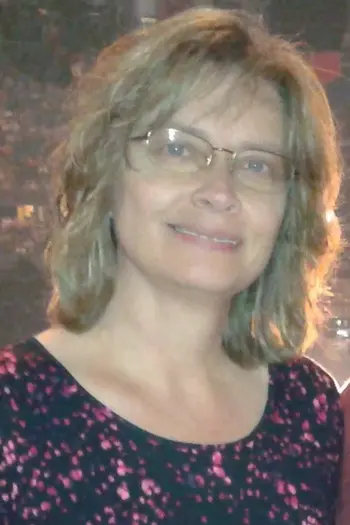 Deanna Scott