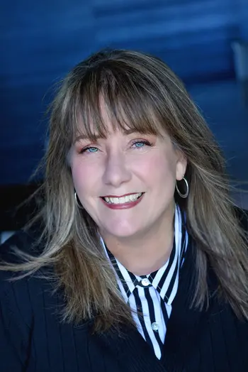Lynne Dillon