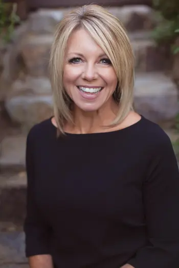 Veronica Thomas
