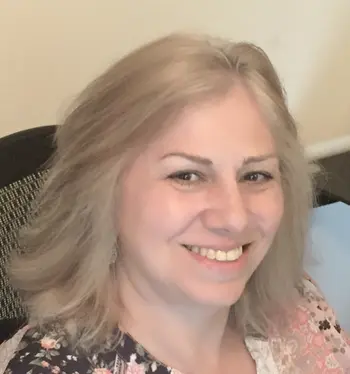 Meri Lynch