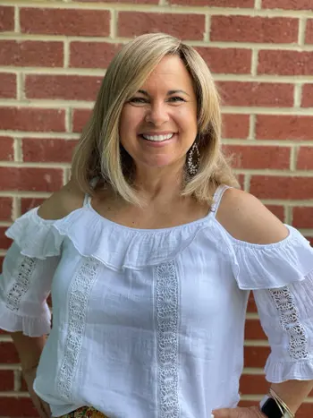 DIANE RHODES