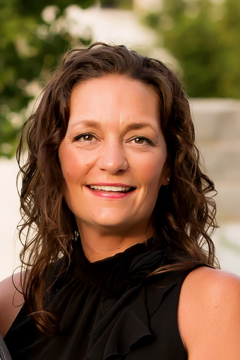 Wendy Dickinson