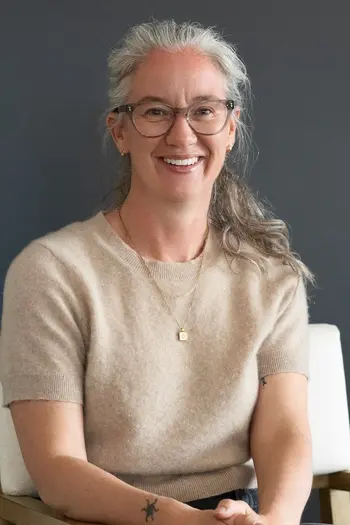 Erin Fay