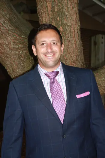 Neale Castillo