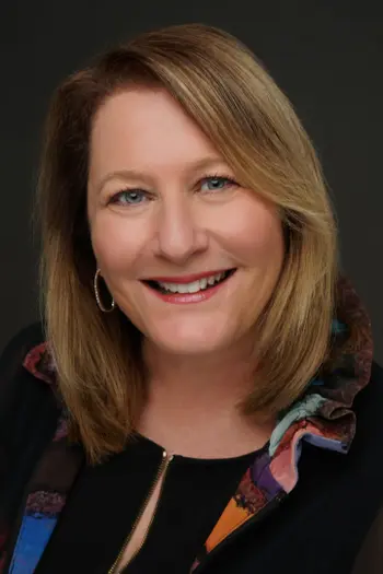 Lisa Kennedy