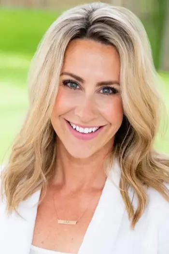 Lauren Walz