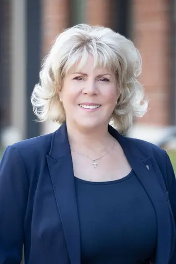 DeeDee McCracken