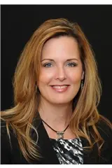 Lesli Norris