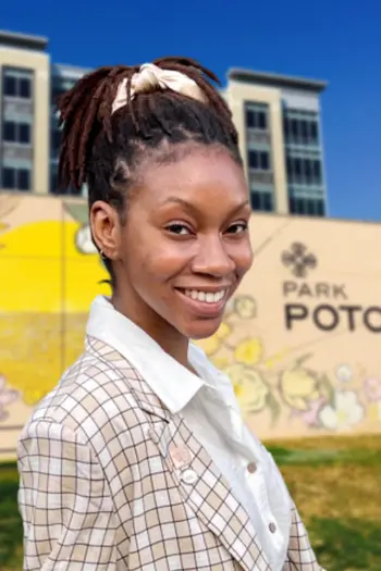 Jasmine Adjetey