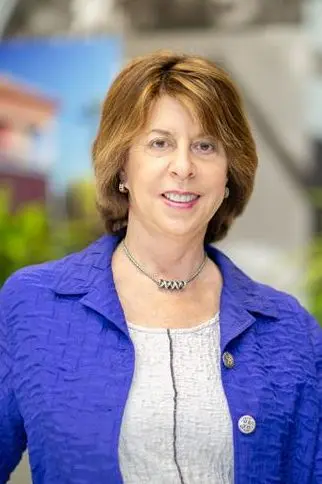 Doris Abouav