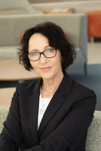 Julie Keith