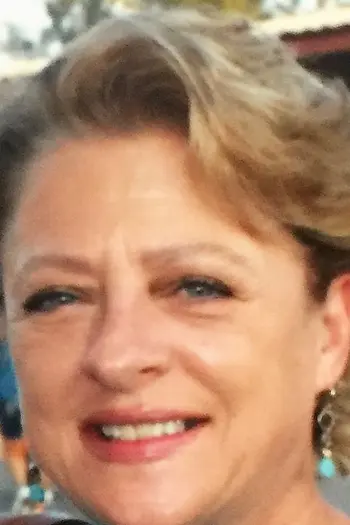 Nicki Arnold