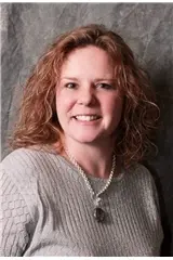 Lora Reece