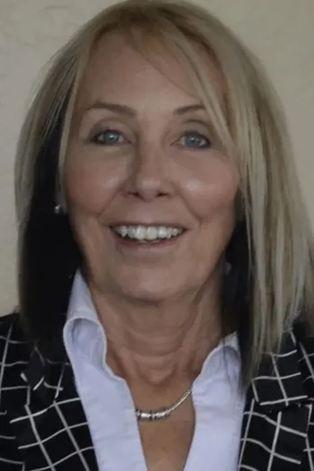 Dinah Lewis