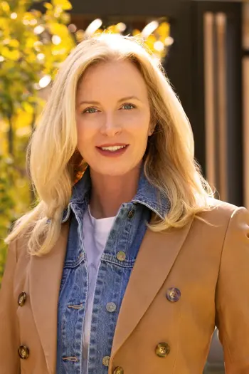 Babette Ison