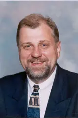Tad Szmelter