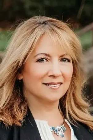 Lori Saville