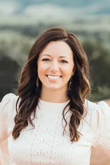 Ashley Warren