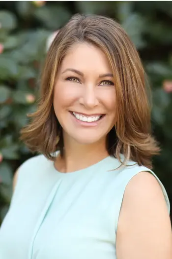 Suzanne Freeze