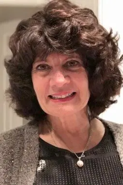 Joanne Kyle