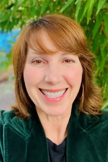 Julie Souza
