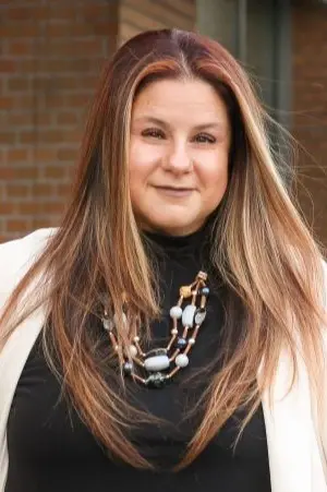 Azadeh Hunter