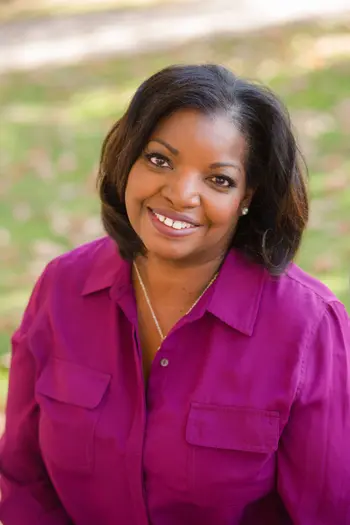 Lisa Perry