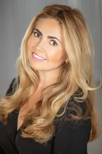 Claudia Verastegui