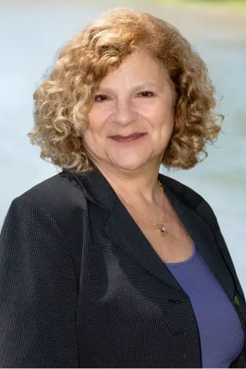 Helen Hanan