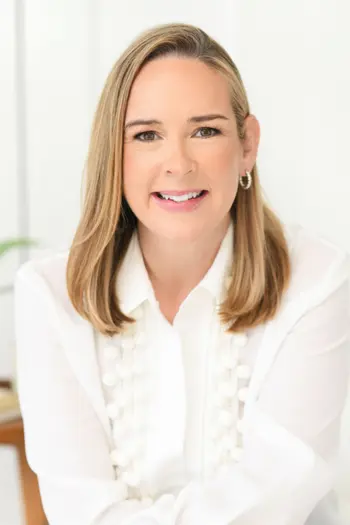 Christine Pomer
