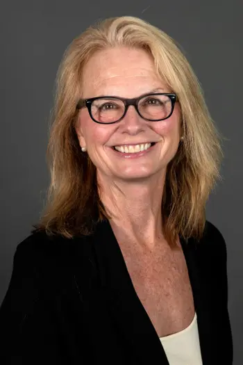 Beth Lavenka