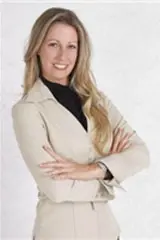Laura Nichols