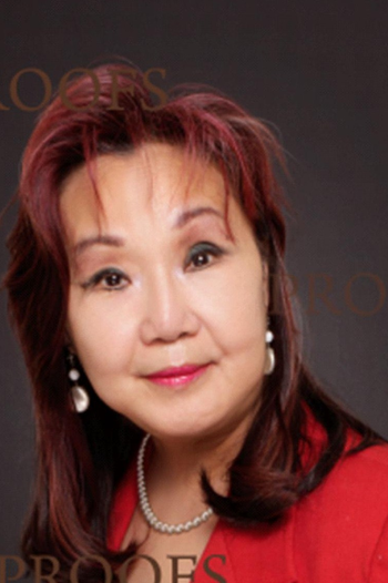 Lily Chin
