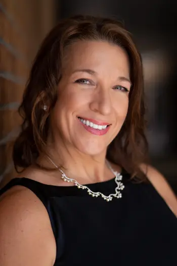 Stephanie Norris